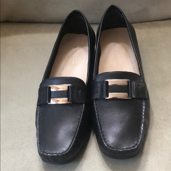 hush puppies black leather shoes